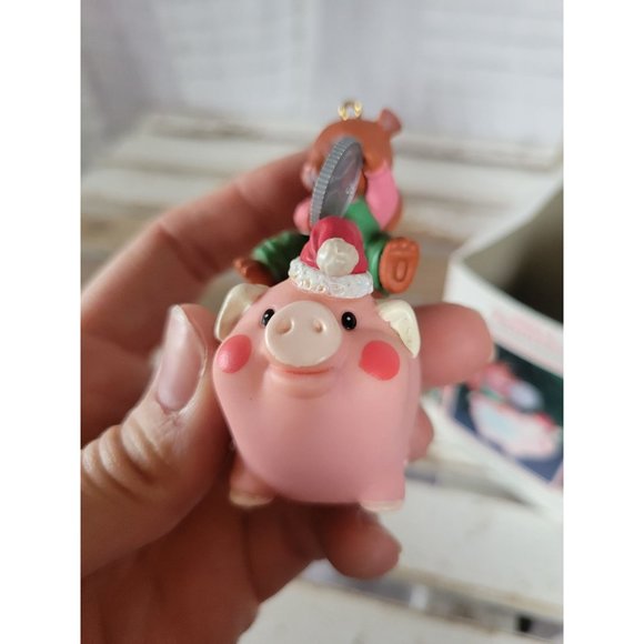 Enesco squirrelin it away piggy bank ornament squirrel 1992 vintage - Picture 4 of 10